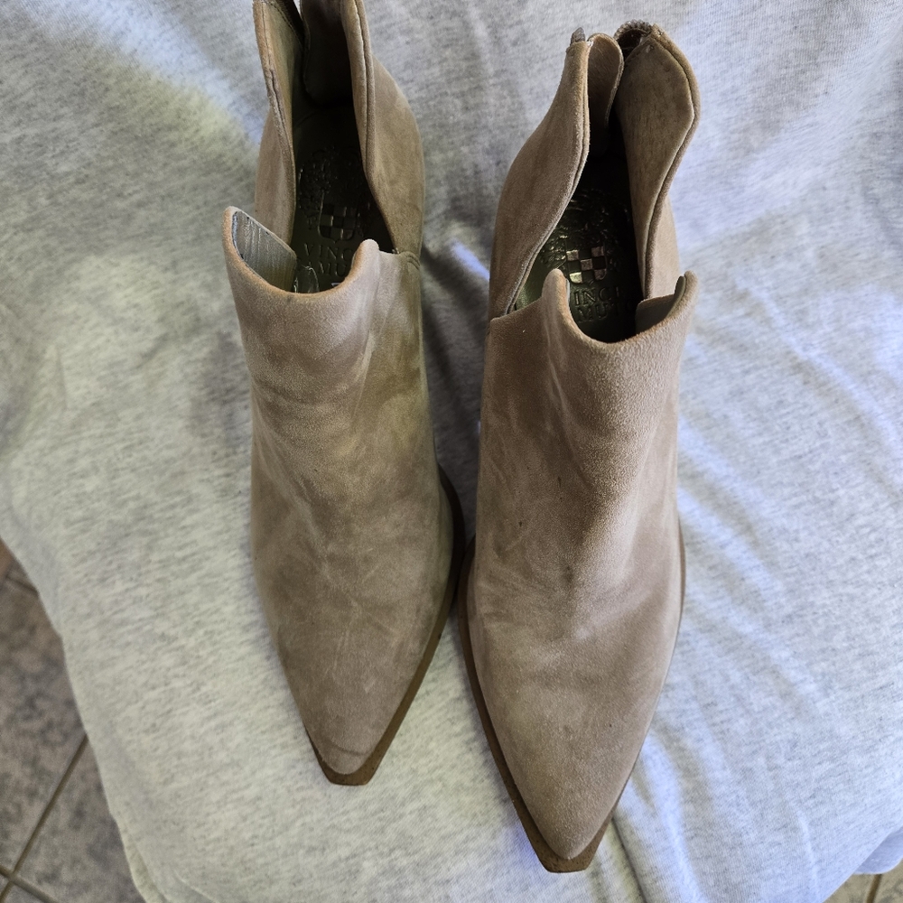 Vince Camuto GIGIETTA BOOTIE Size 7.5 - Picture 10 of 11